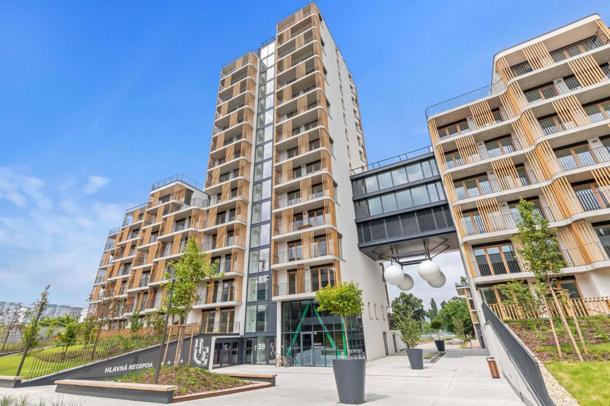 Apartment Lam Lakeside - Ac - Free Parking *