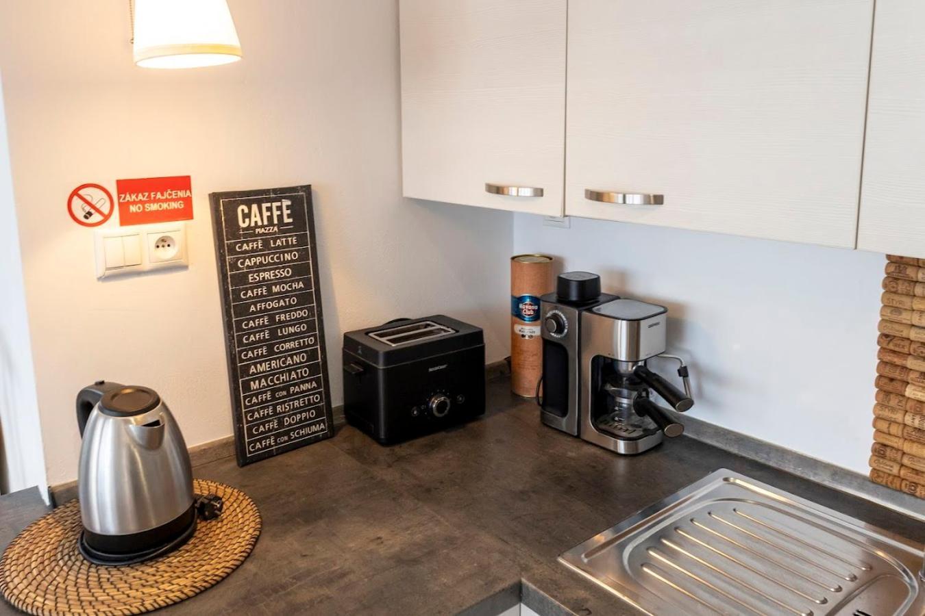 Apartment Vip In Old Town With Free Parking