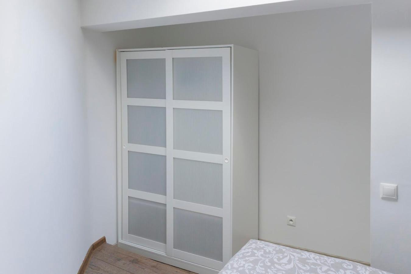 Vip In Old Town With Free Parking Apartment *