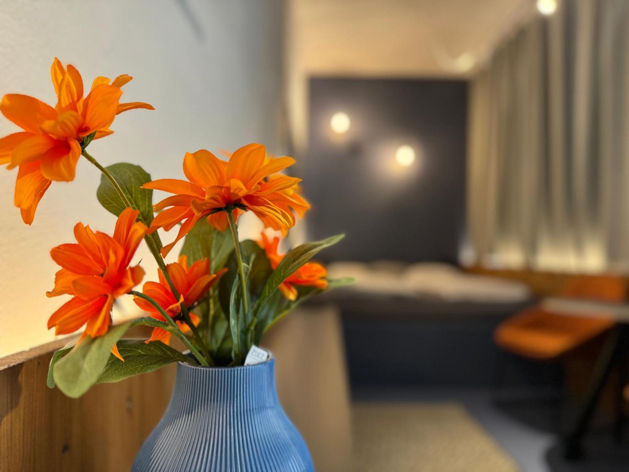 Center - Blue Apartment