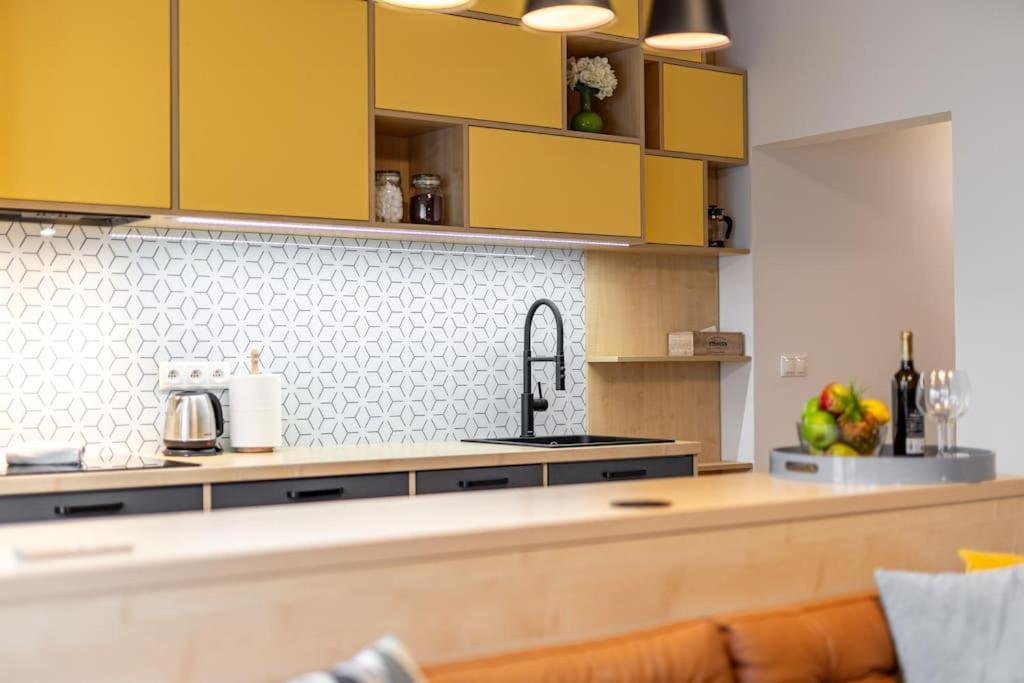 Winter Haven Modern Retreat In * Bratislava