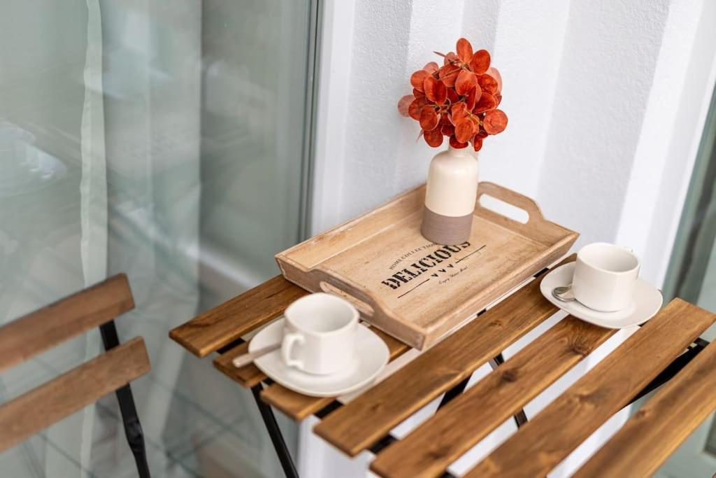 Apartamento Winter Haven Modern Retreat In *