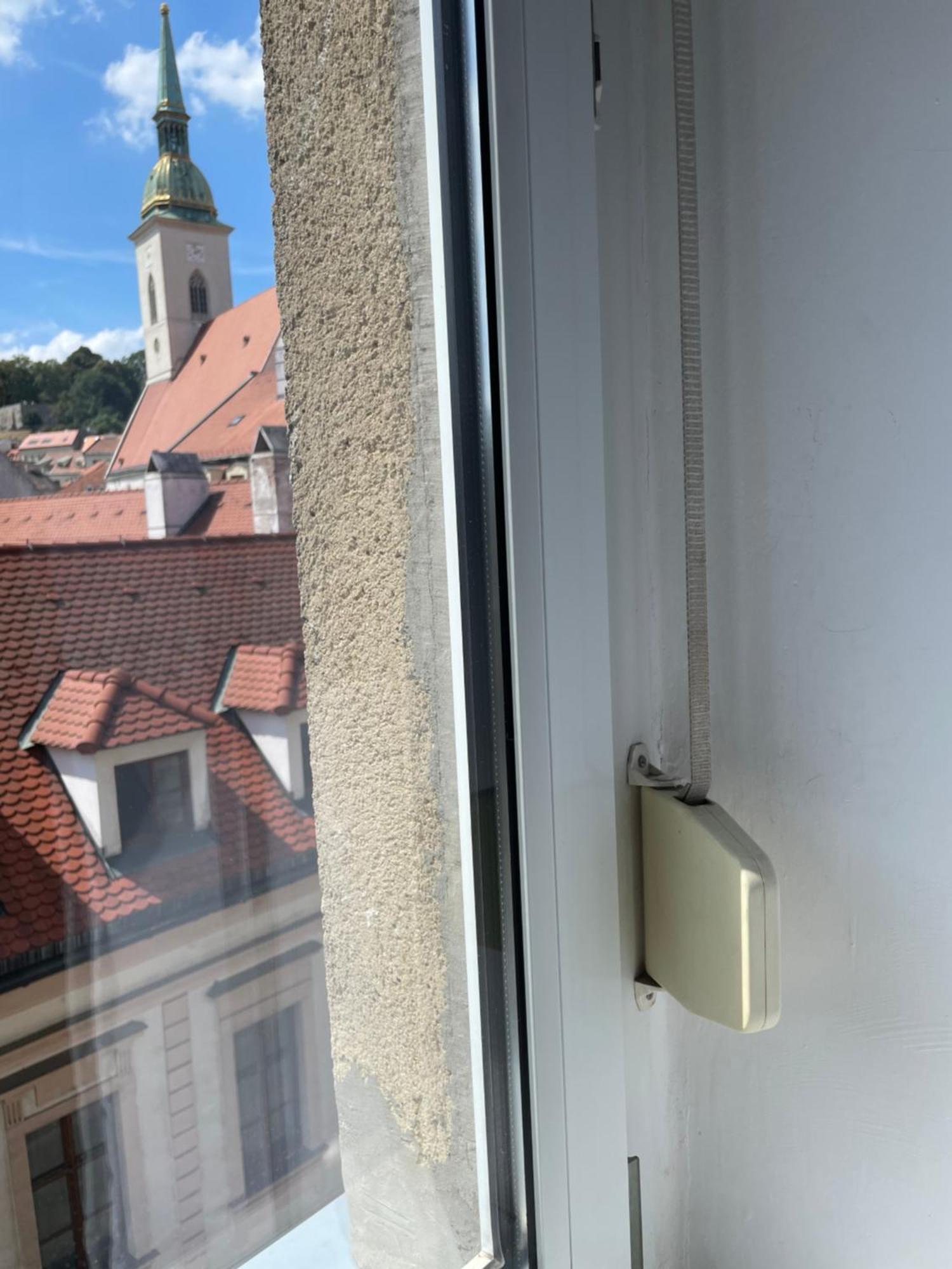 Location Air-conditioned