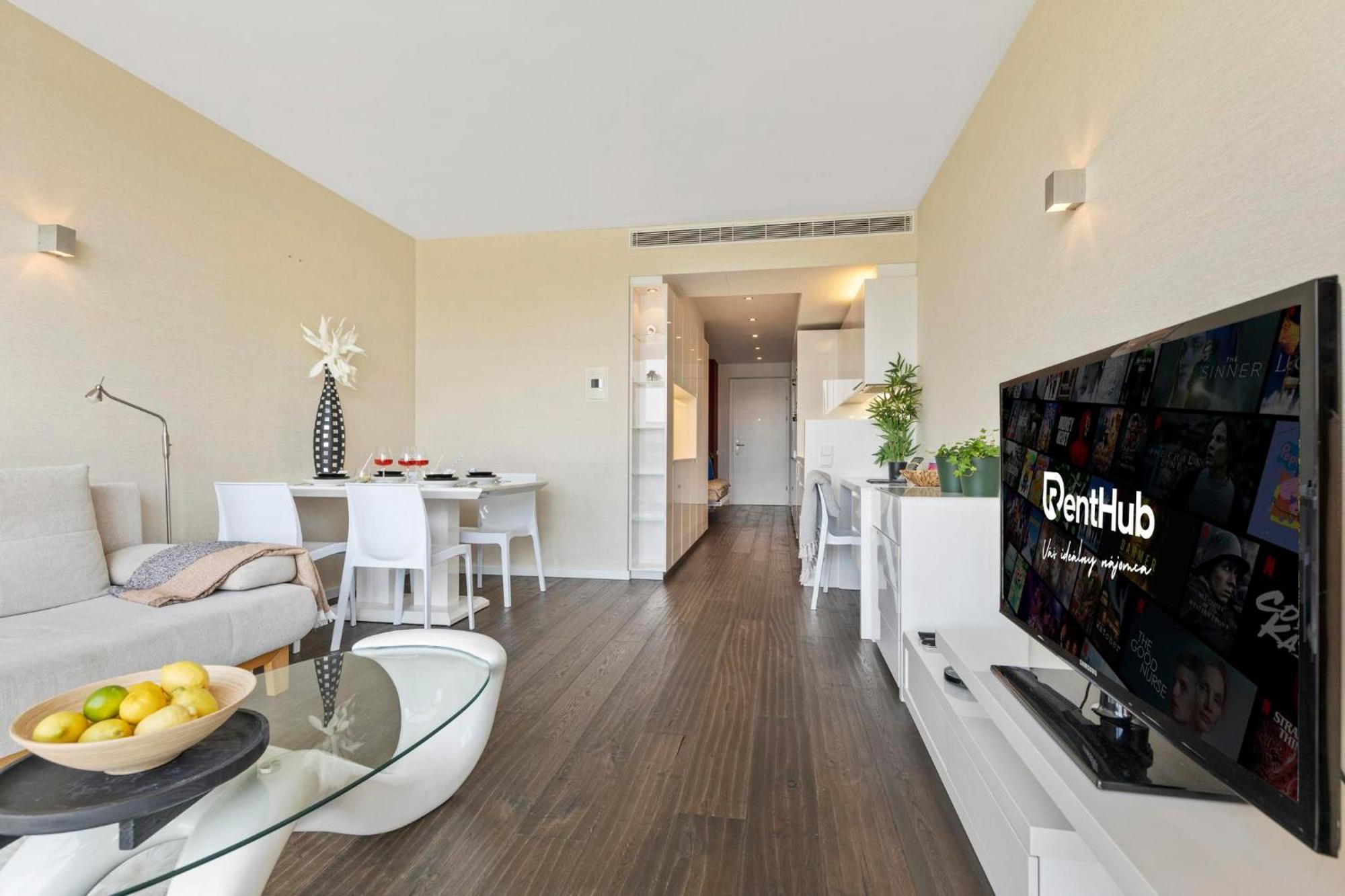 Elite River View Apartment *