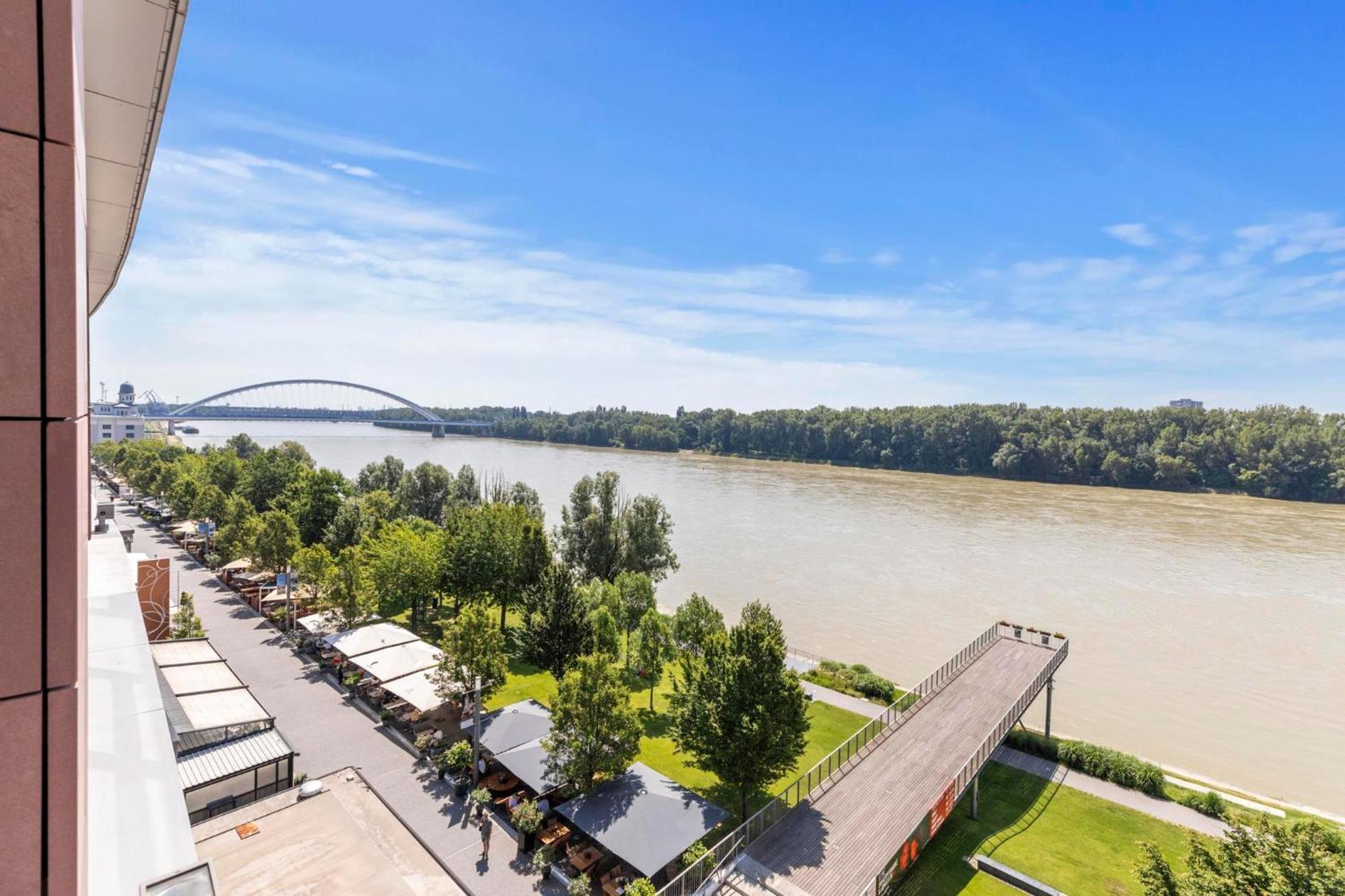 Apartment Elite River View Bratislava