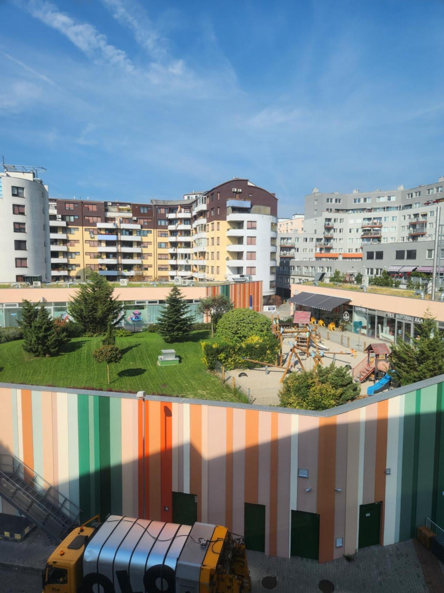 Apartment Modern Flat, Balcony, Garage Bratislava