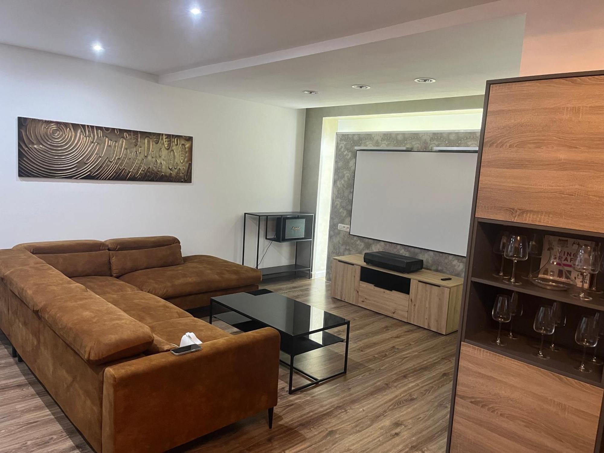 Good Vibes Apartment