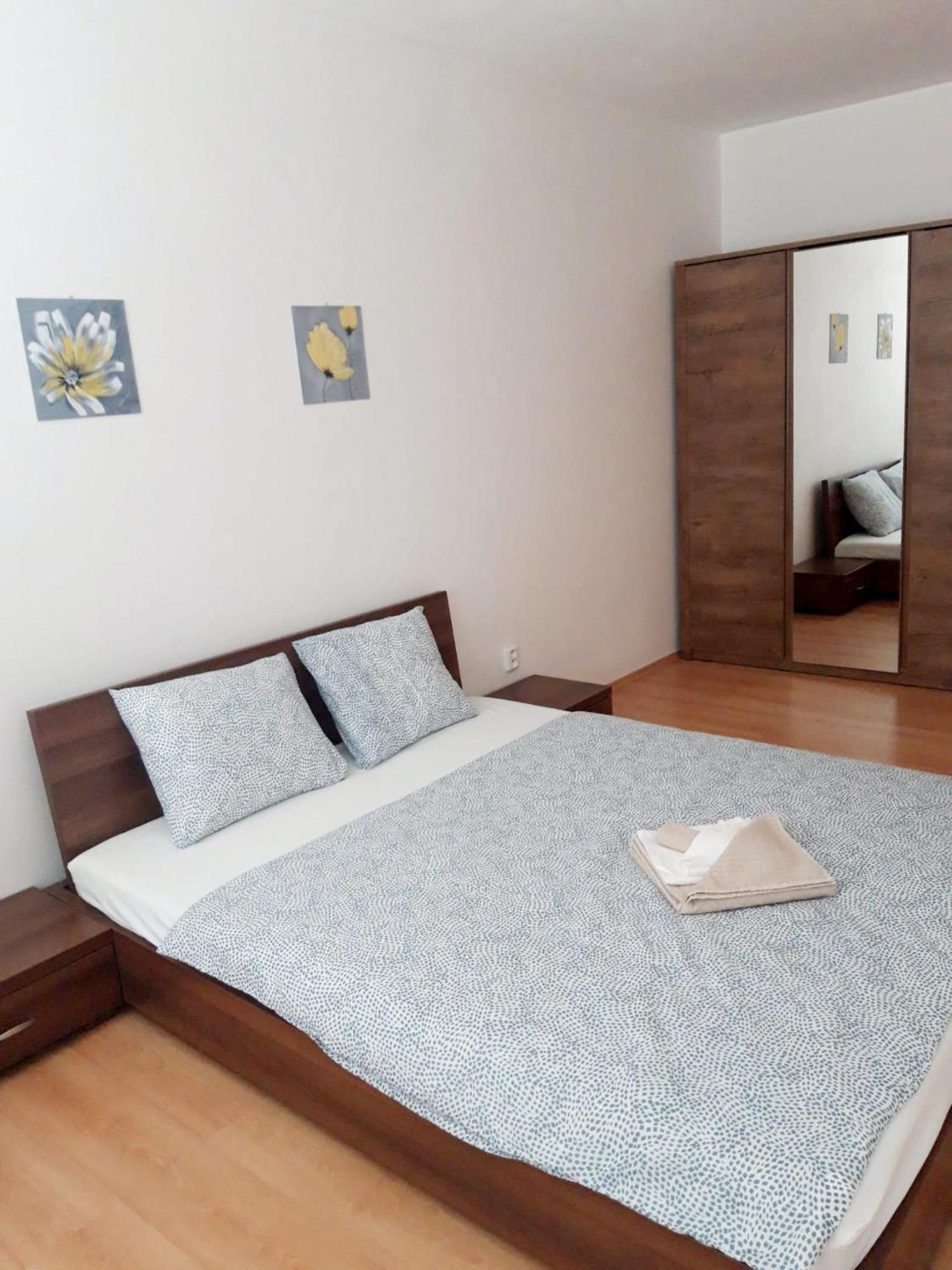 Modern Flat, Balcony, Garage Apartment Bratislava