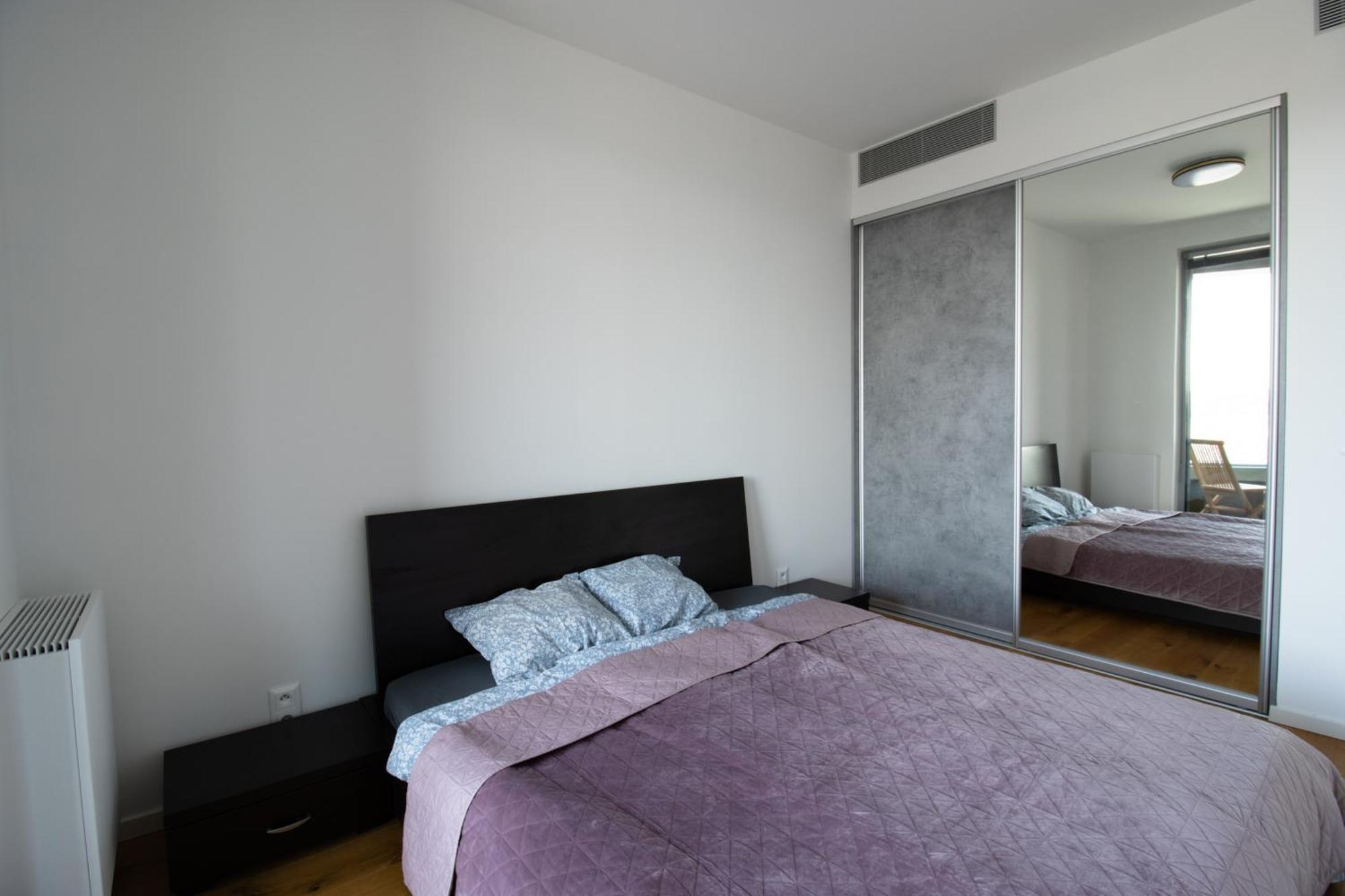 Apartment With Sunset View Over Bratislava