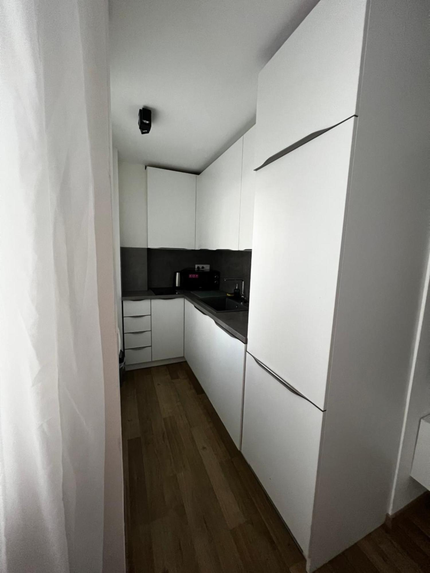 Lovely In The Centre Apartment *