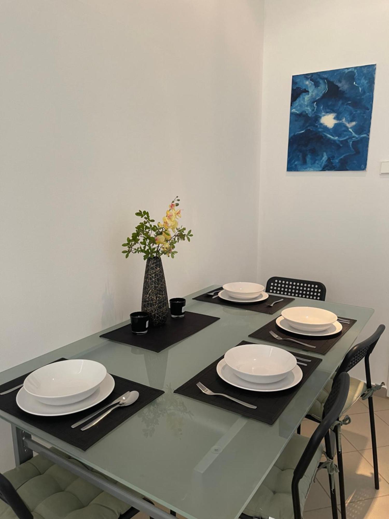 Apartment Spacious With Parking *