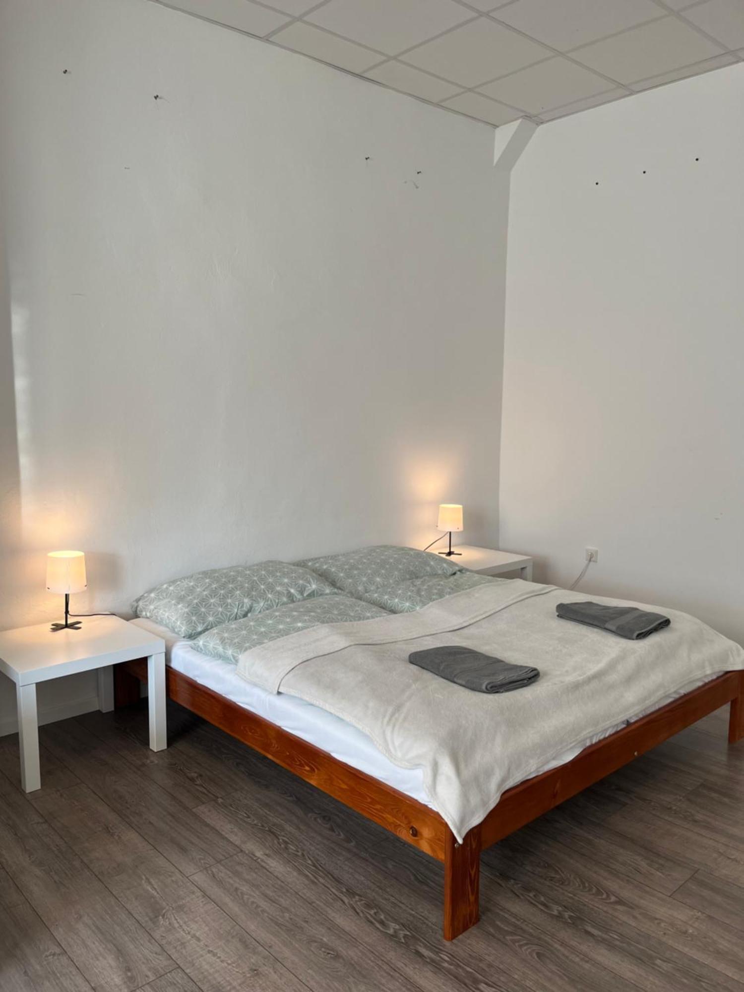 Apartment Spacious With Parking