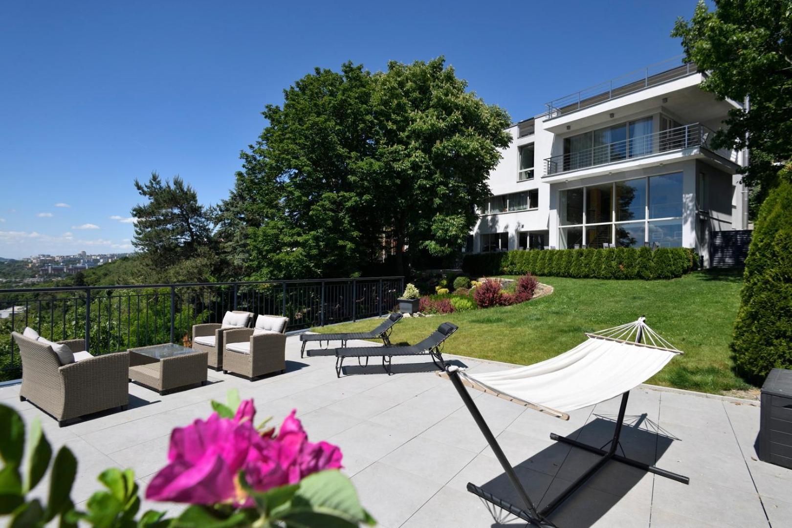 River View Hotel 3*
