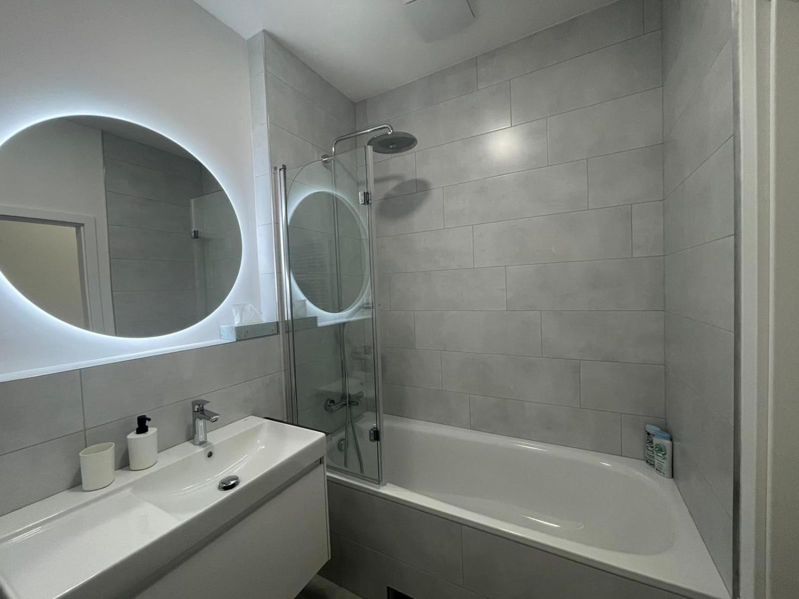 Sag New Complex In The Heart Of The Old Town Free Parking Free Wi-fi Apartment