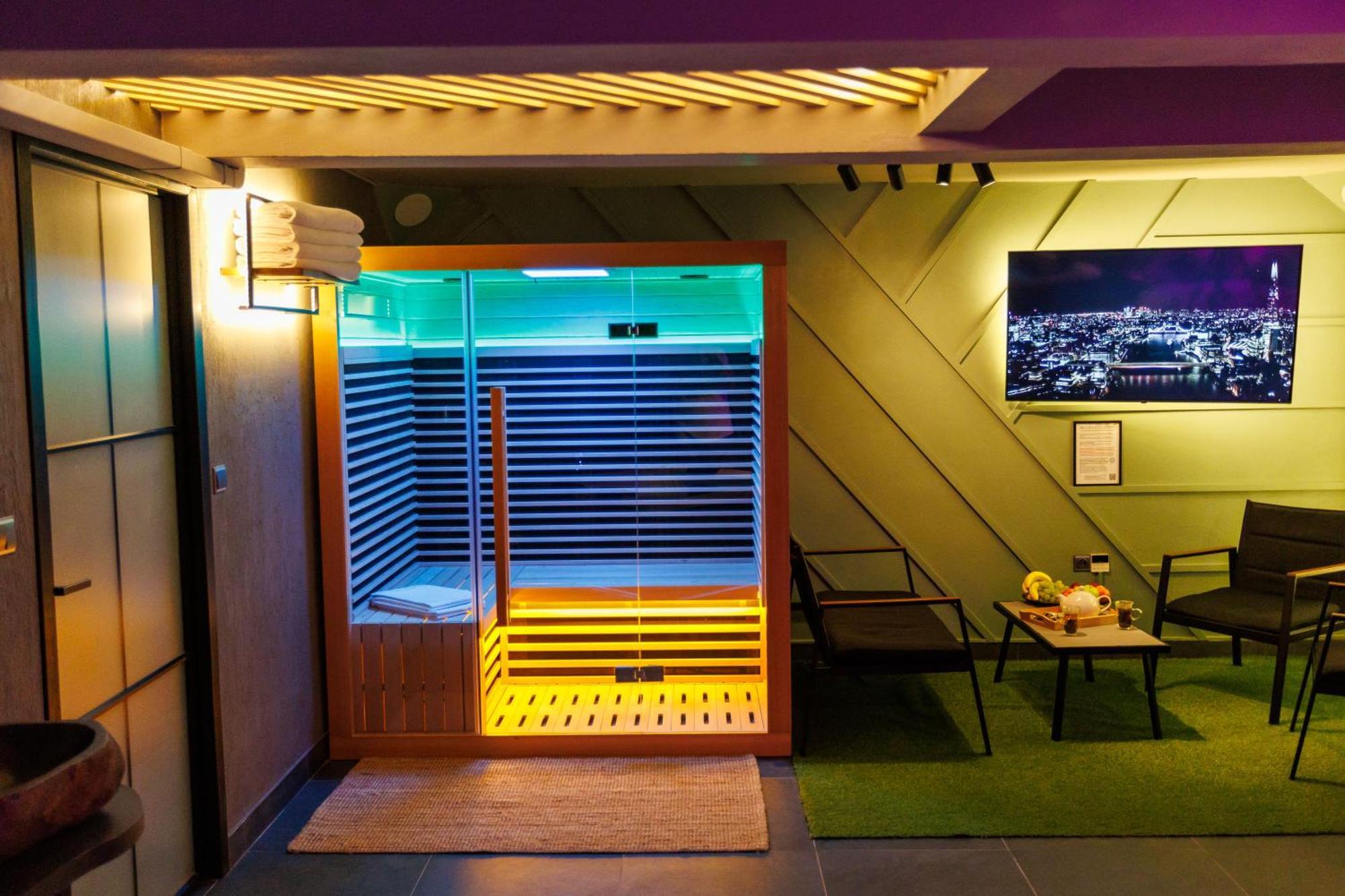 Leo & Private Zone - Old Apartamento