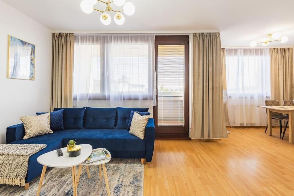 Sancova Panorama Loft Apartment Bratislava