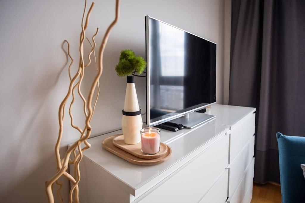 Apartment No1 Business Smart *