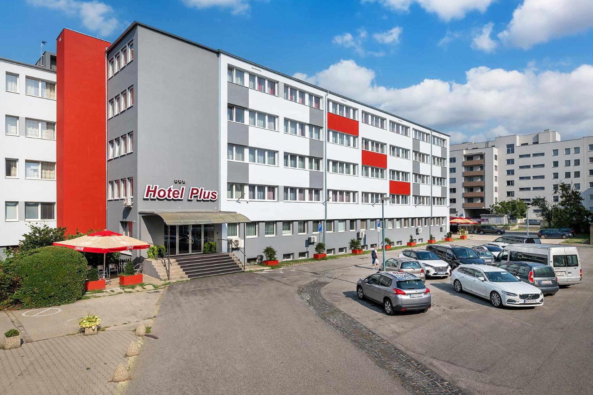 Hotel Plus 3* Bratislava