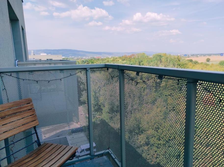 Airport For Two, Free Parking, Airport View Bratislava