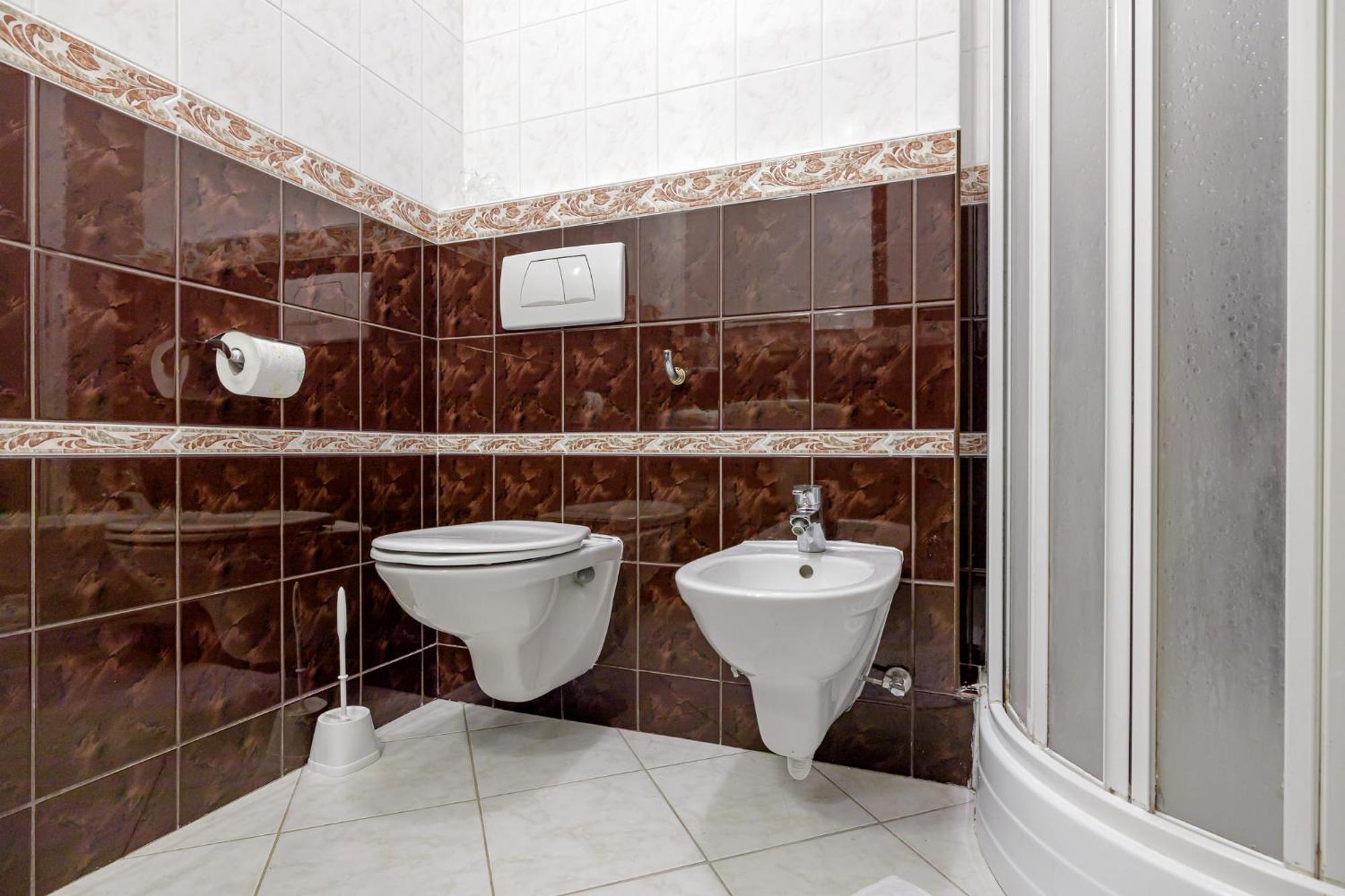 Apartment Prima - Spacious In The Main Square With Large Living *
