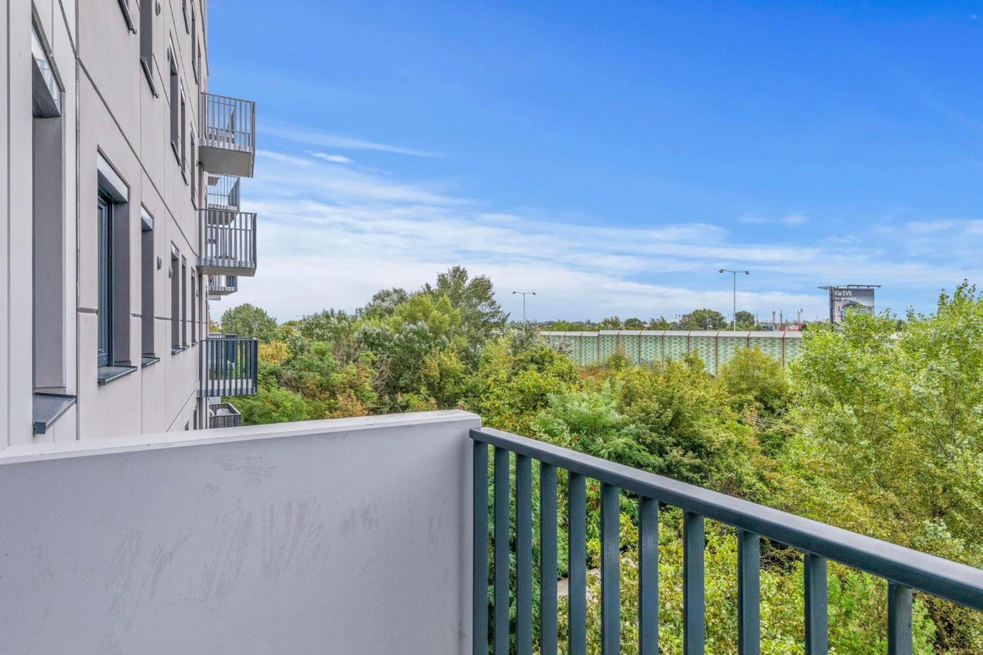 Pilot - With Parking Apartment Pressburg