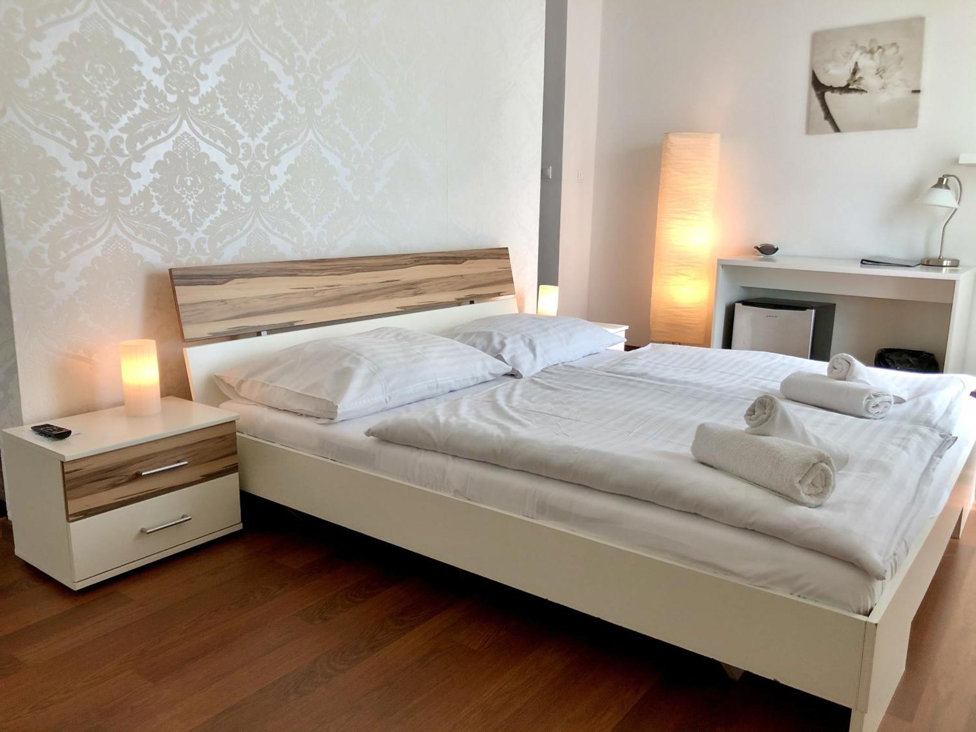 Modena 3* Bratislava
