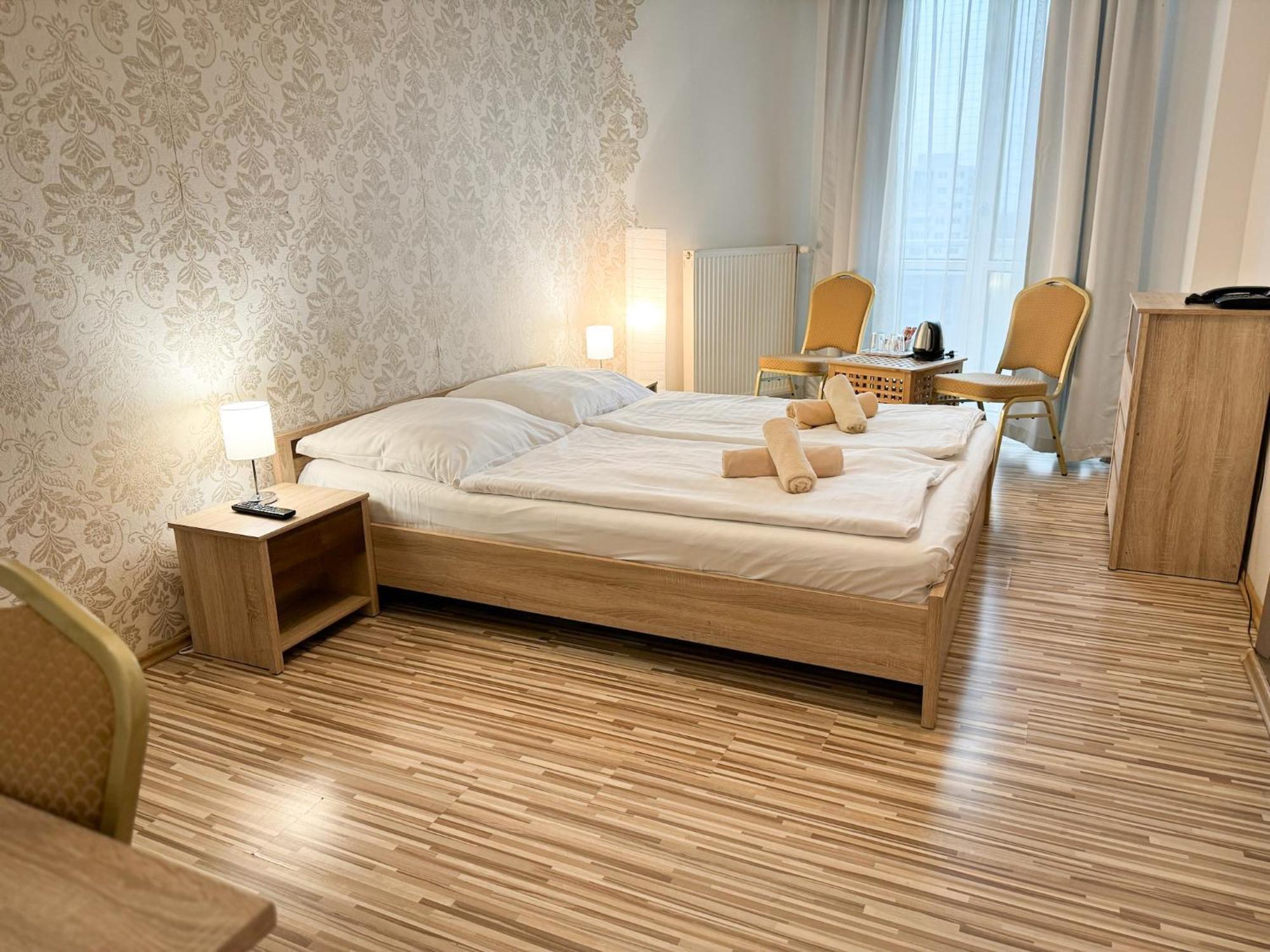 Hotel Modena 3*