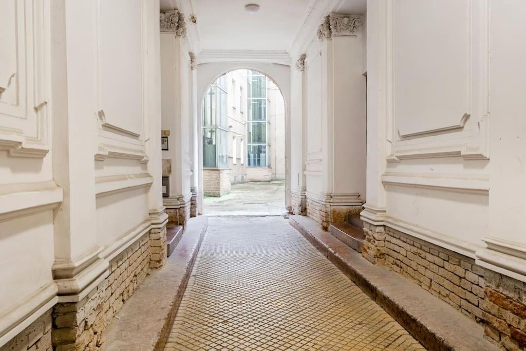 In A Luxury Designer Period In Old Town By Presidential Palace Bratislava