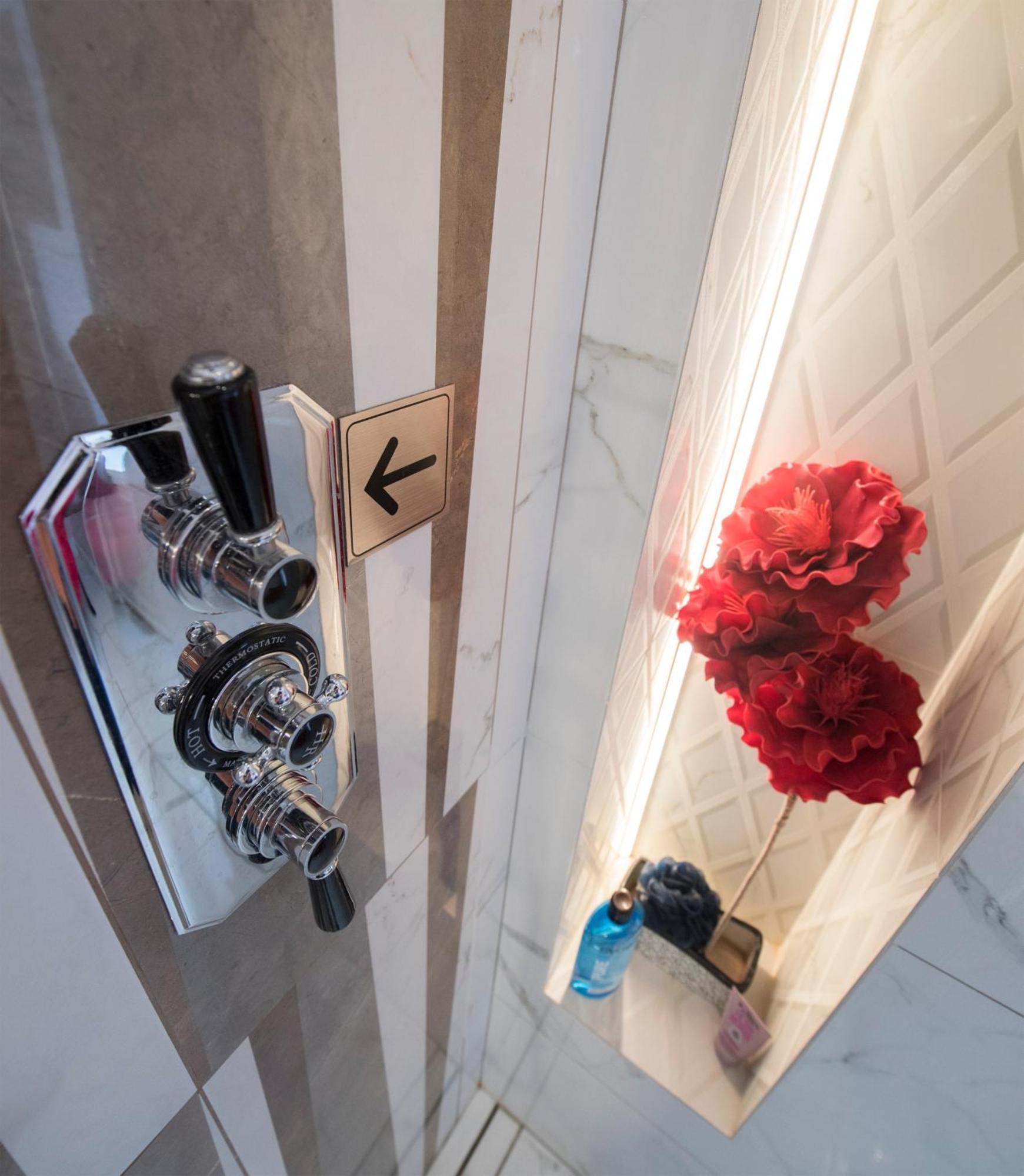 Luxury Designer Period In Old Town By The Presidential Palace * Bratislava