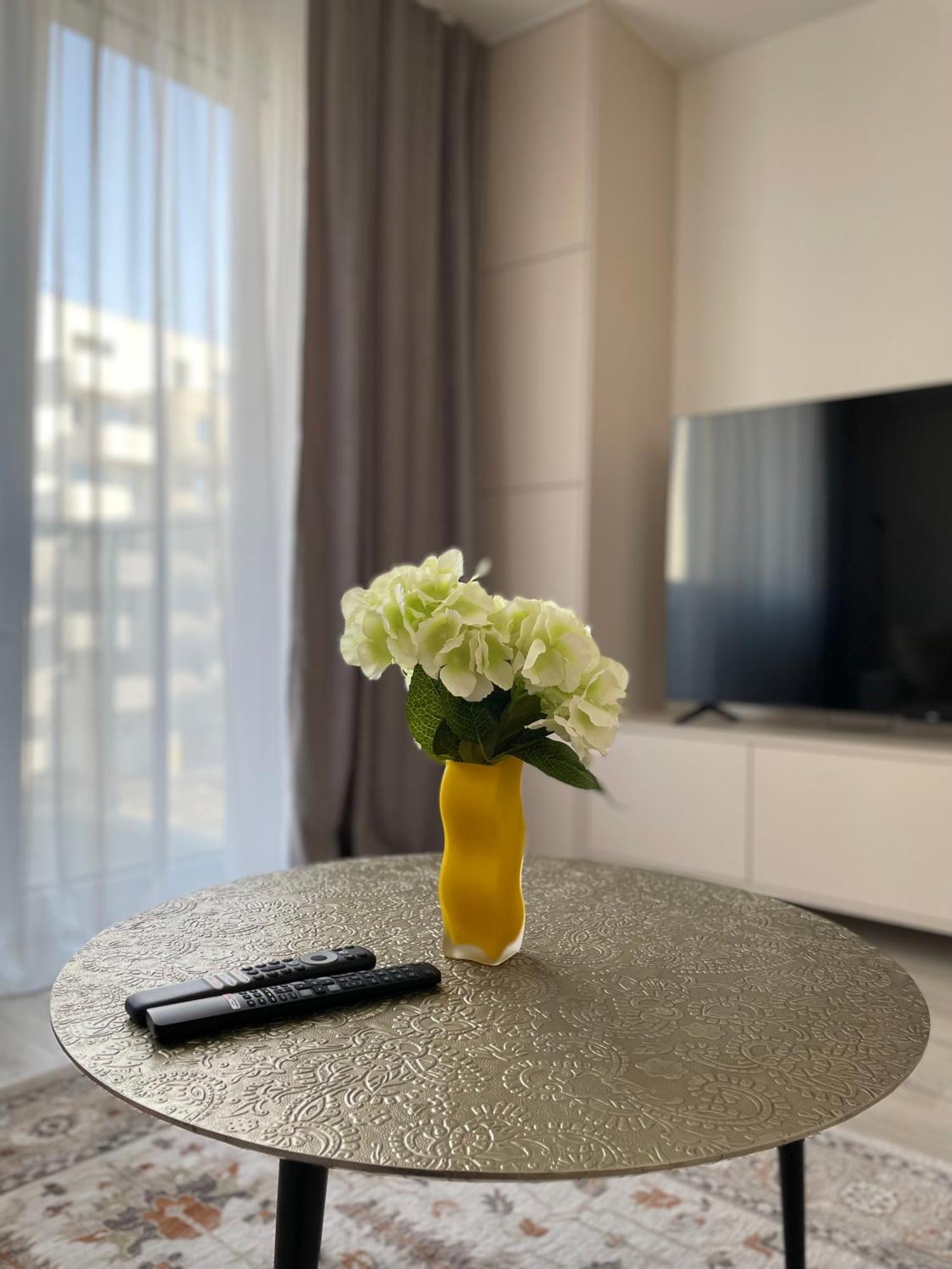 Skynest Apartment *