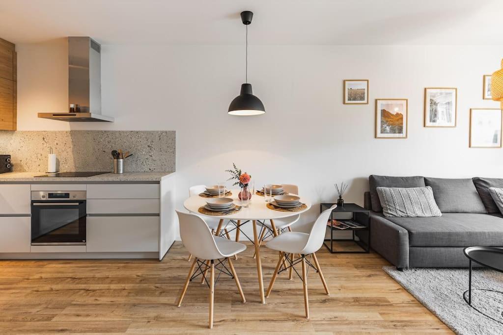Jarabinkova Parkview Apartment Bratislava