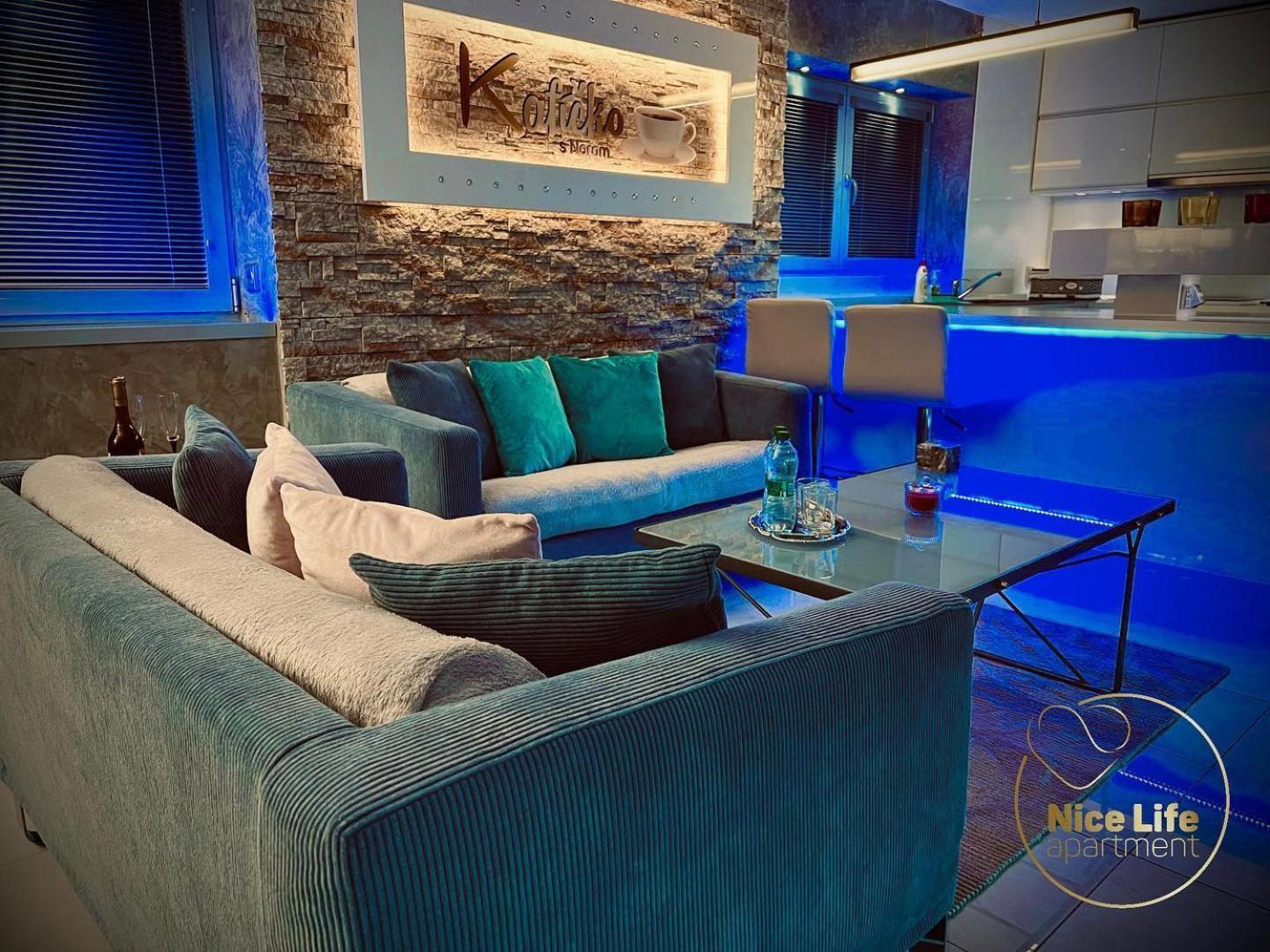 Life - Luxury In The Old Town. * Bratislava