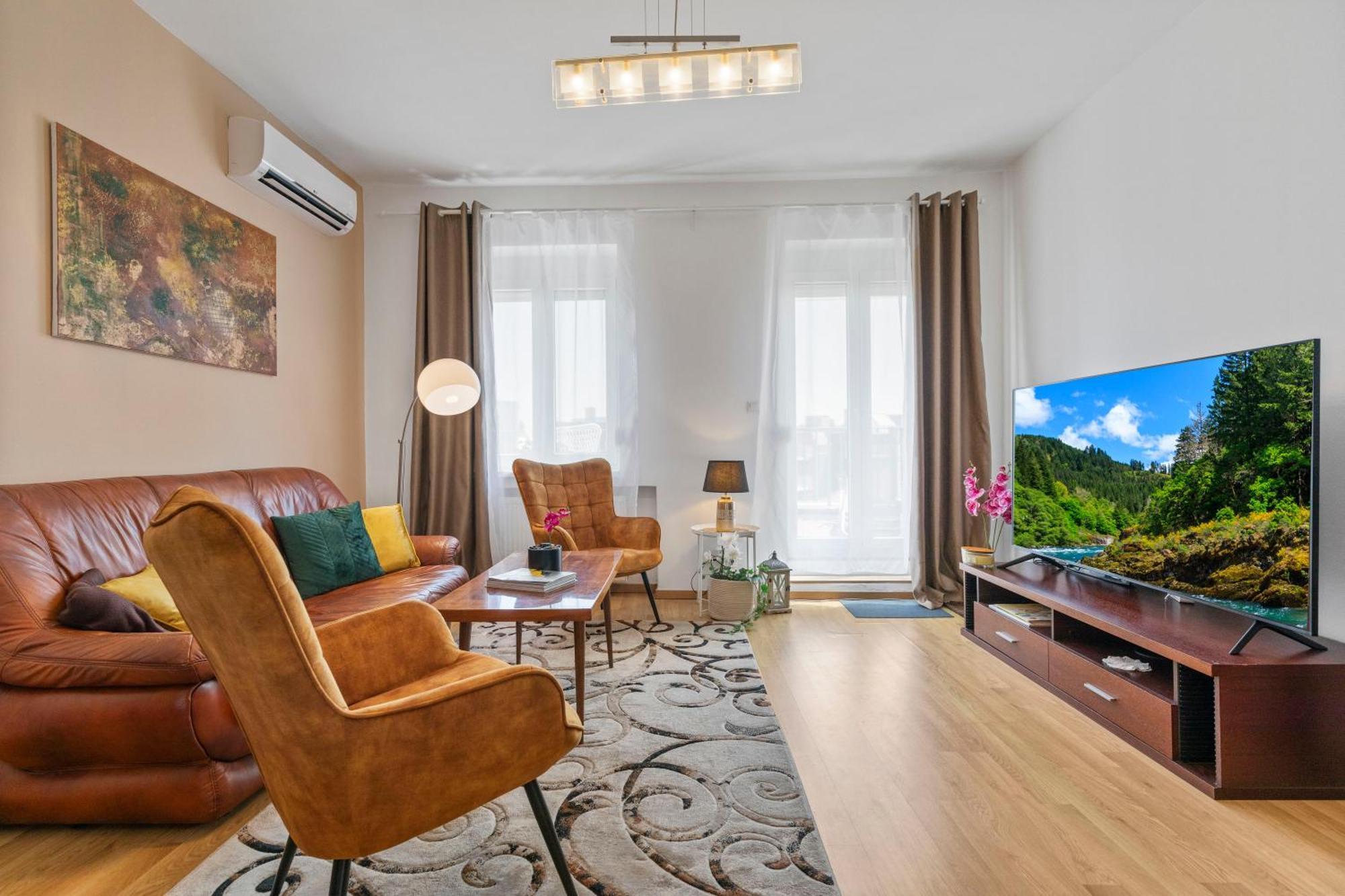 Heart Of The Center 2 By Zazi Apartamento Bratislava