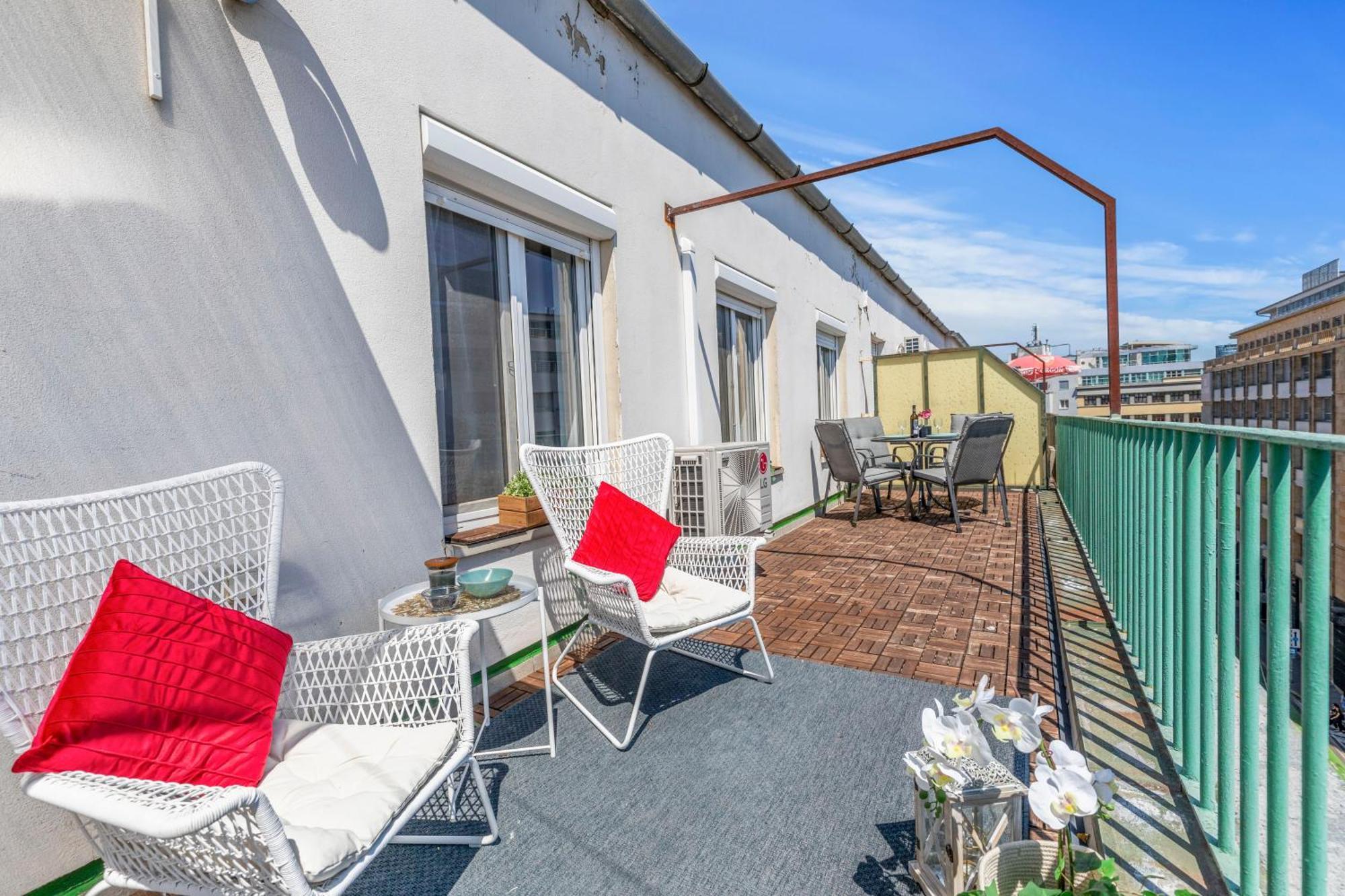 Heart Of The Center 2 By Zazi Apartamento Bratislava