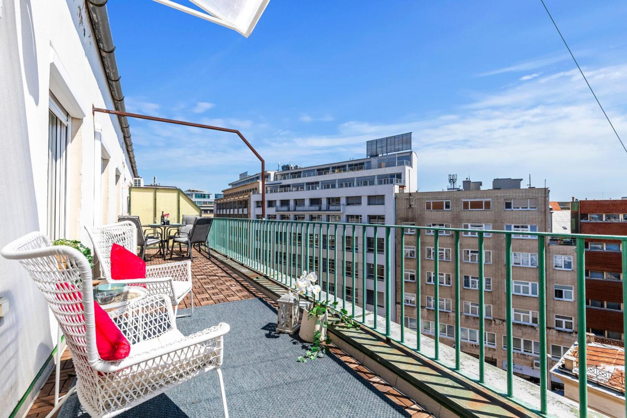Heart Of The Center 2 By Zazi Apartamento *