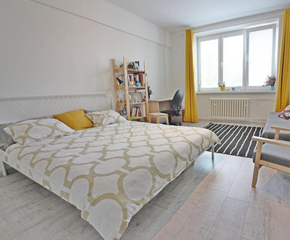Apartment Bu Private In *