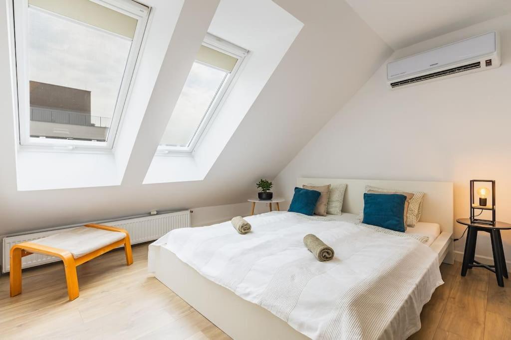 Urban Oasis Apartment Bratislava