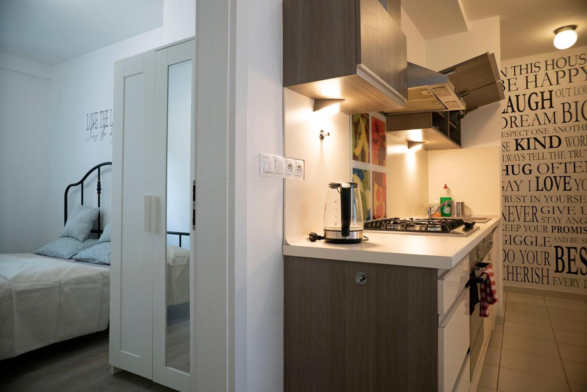 Cozy 2-room Apt, Parking Nearby Apartment Bratislava