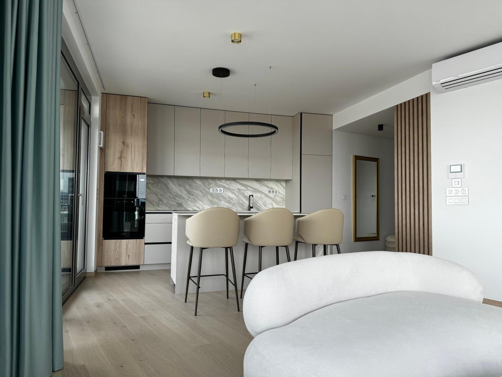 Eurovea Tower Ii Beige Bratislava