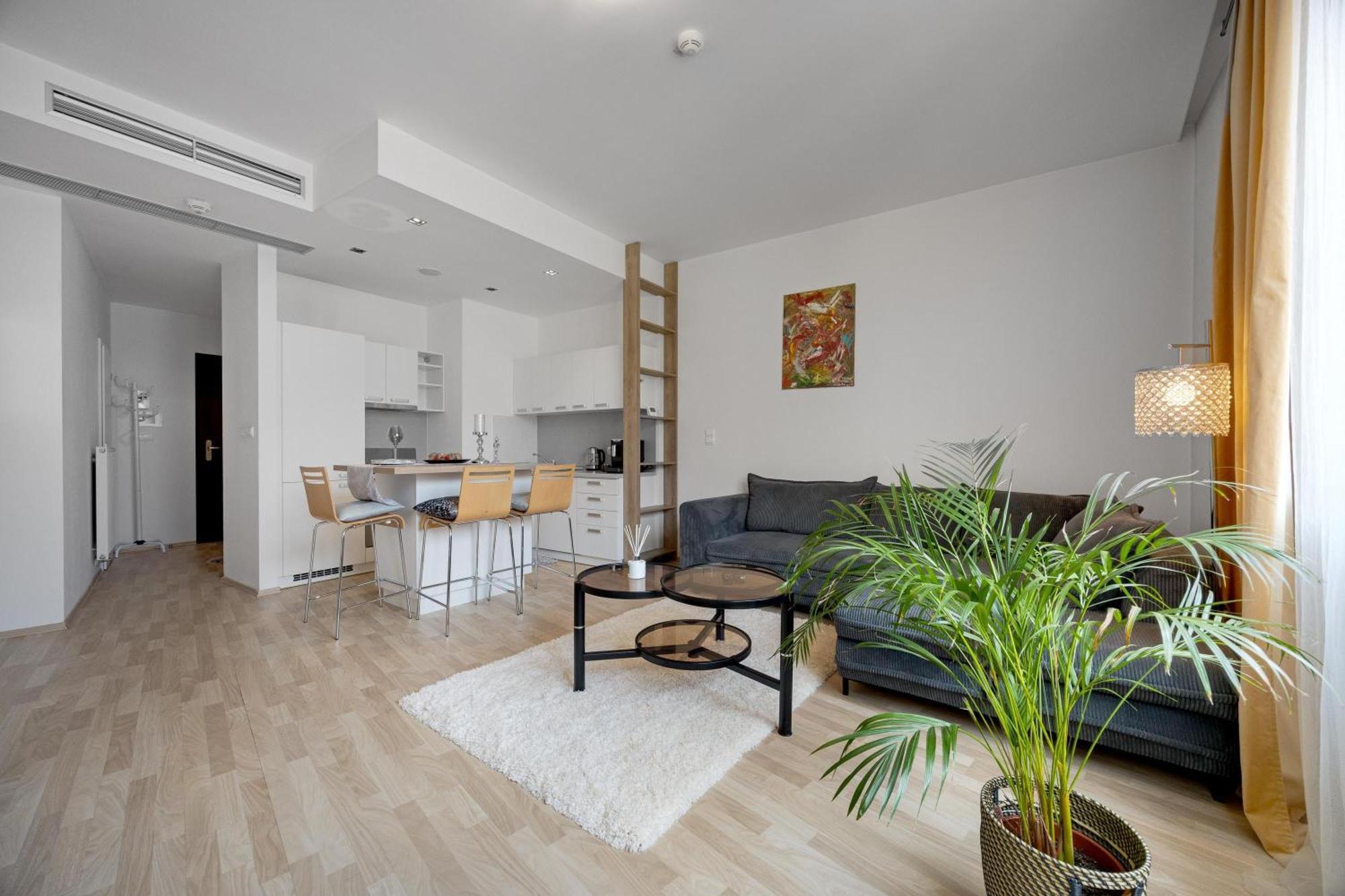 Revon Art-deco Laurinska Apartment Bratislava