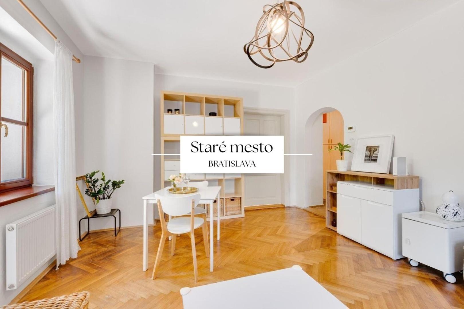 Apartment Stylish Historical + Backyard Bratislava