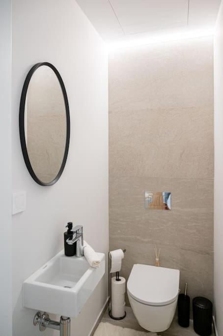 Liget - Luxury Apartment, Great Location * Bratislava