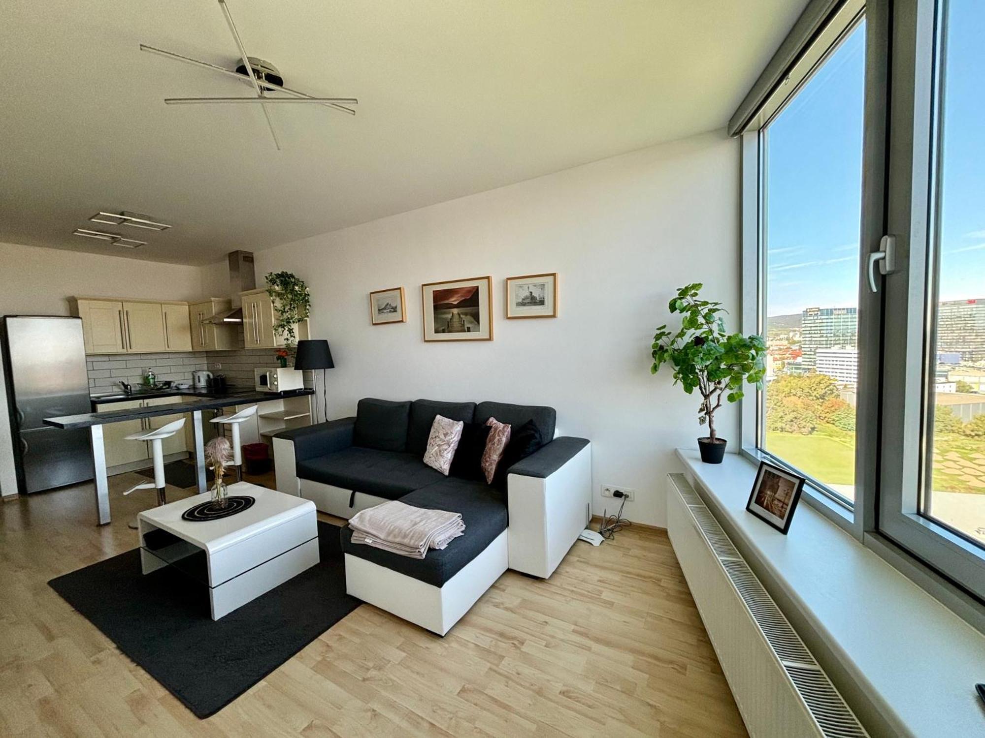 Three Towers With Beautiful View And Parking! Bratislava