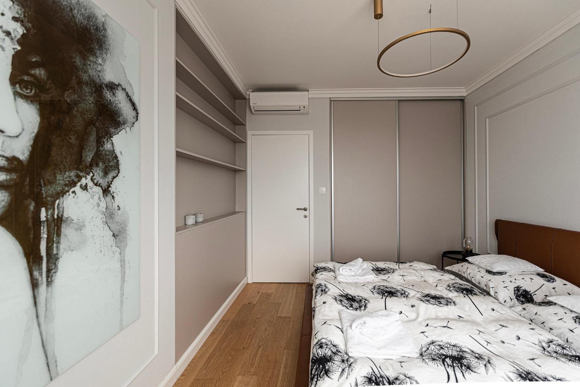 Klingerka Apartment, 25th Floor With Free Parking And View Of Castle And Danube *