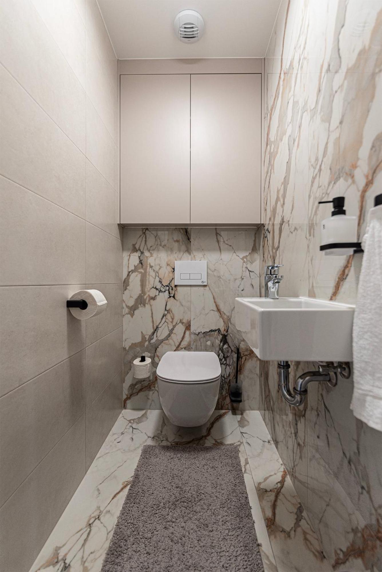 Klingerka Apartment, 25th Floor With Free Parking And View Of Castle And Danube