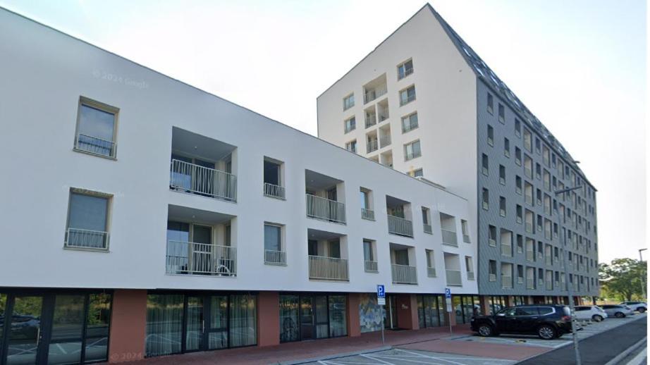 2 With Terrace, New Building, 2bk *