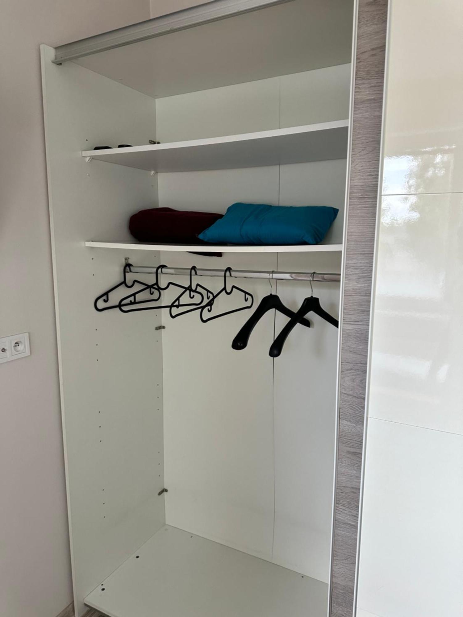 Vlastna Izba 5min Od Letiska Homestay
