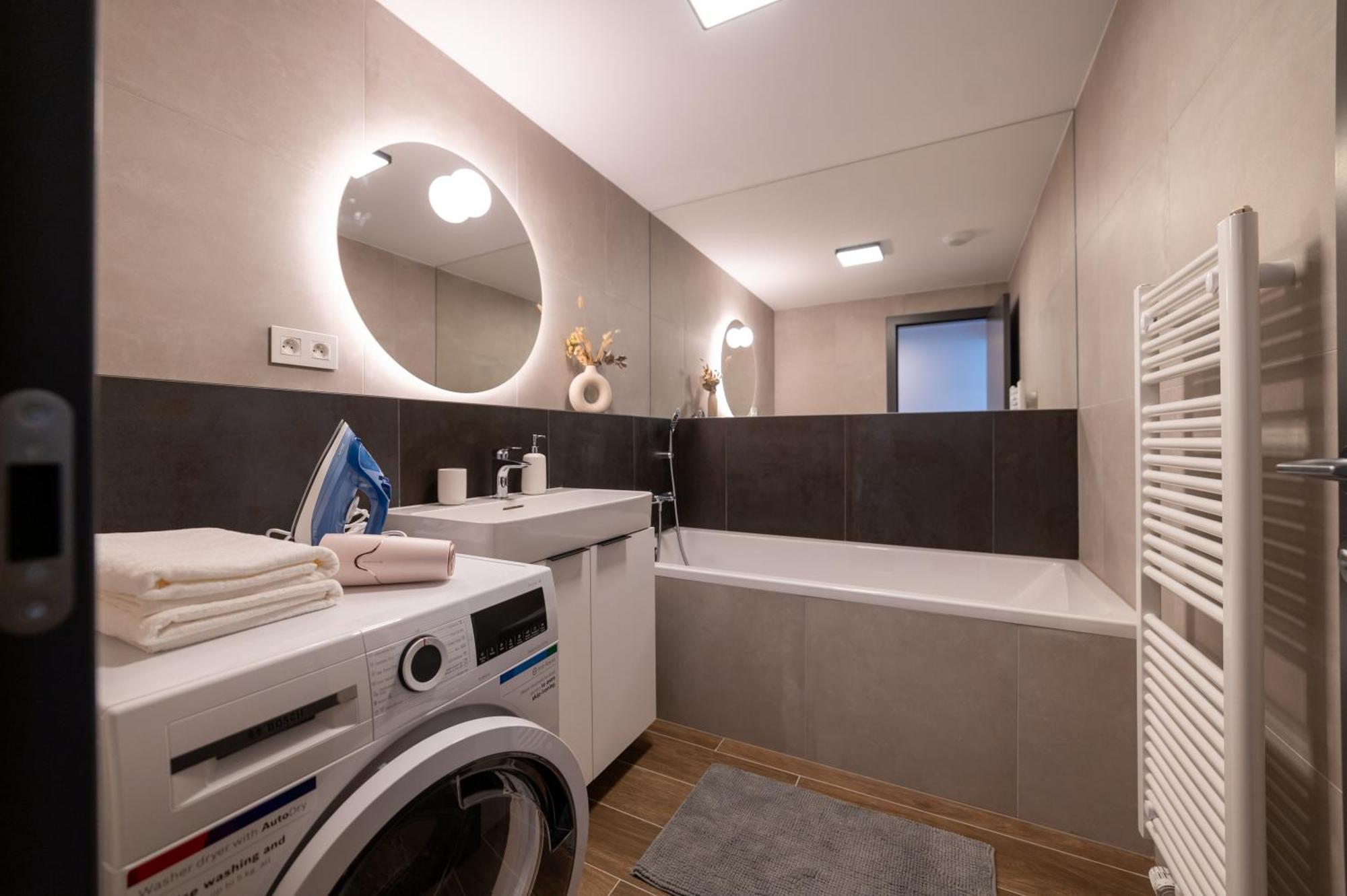 Apartment Highest In Slovakia 34th Floor Eurovea Tower Bratislava