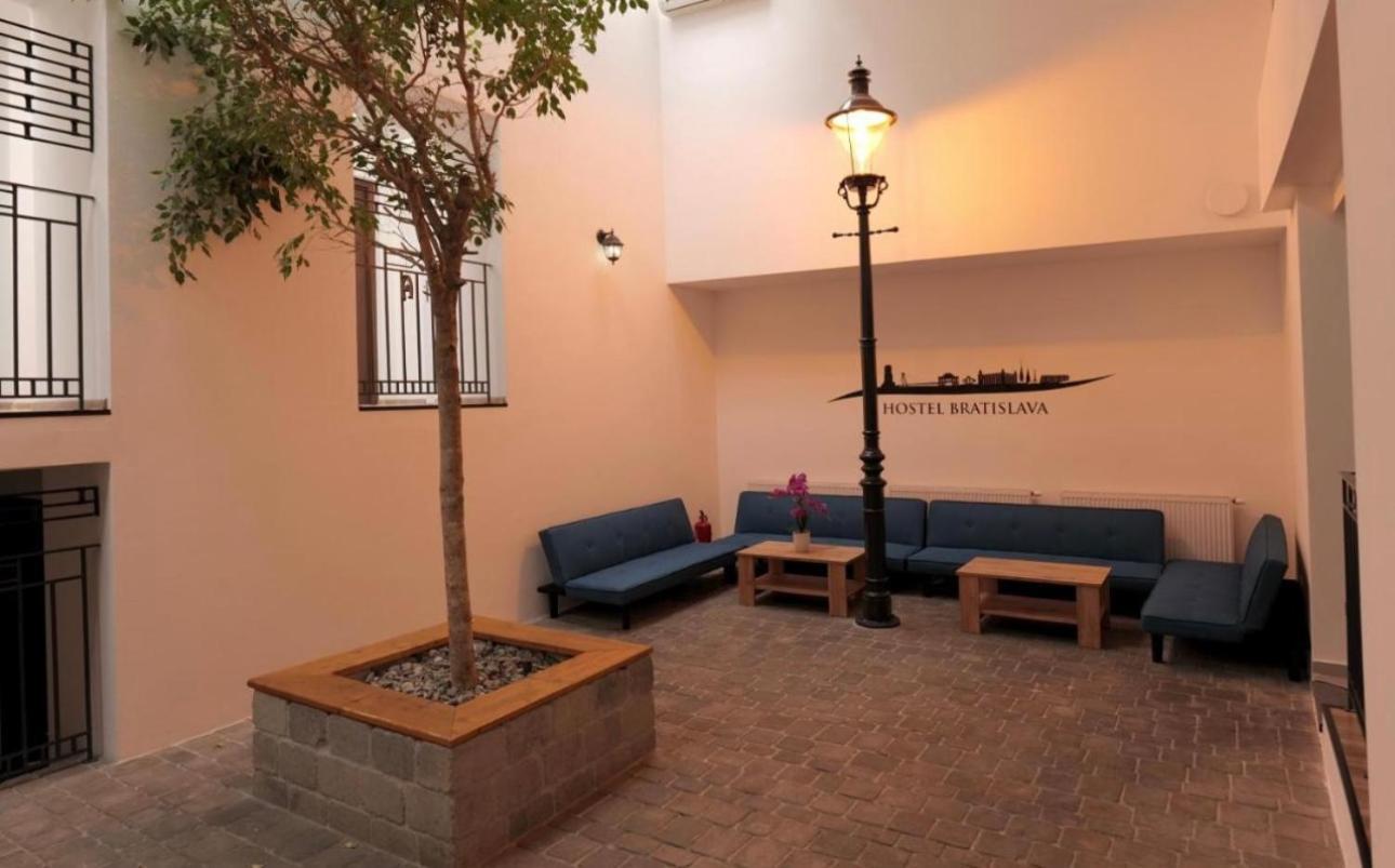 Hostel Old Town *
