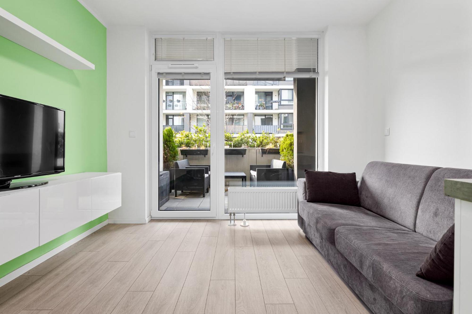 Ahoj Park, Terrace Vibes Studio, Private Parking Apartment Bratislava